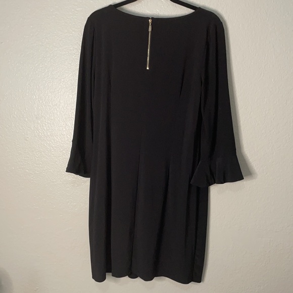 LAUNDRY BY SHELLI SEGAL Black Dress With Ruffle Sleeves | Medium - Picture 7 of 8